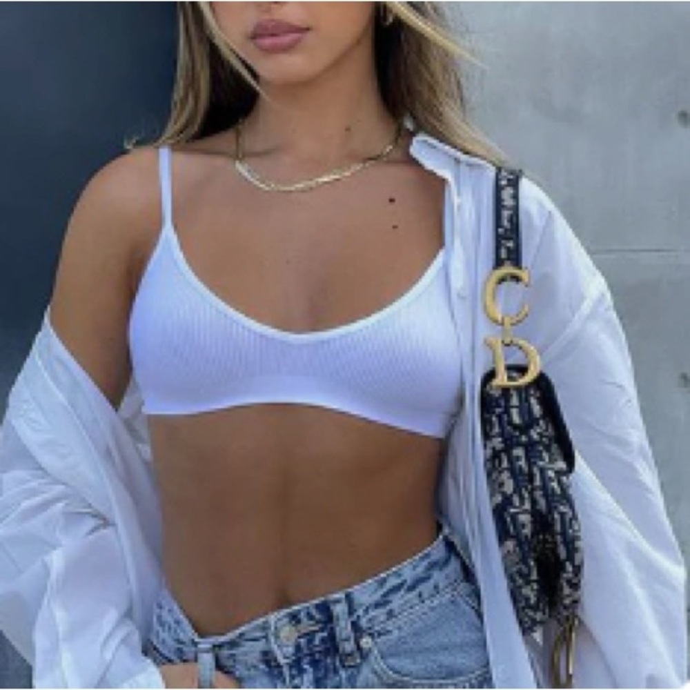 NWT white fox Bella bralette in white